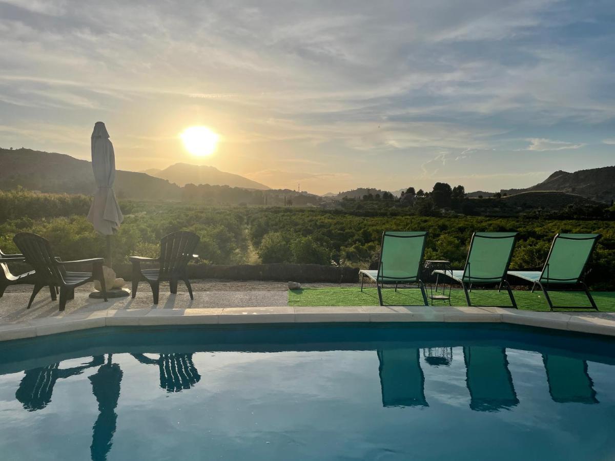 Casa Ramoncico. Finca El Campillo Blanca ภายนอก รูปภาพ